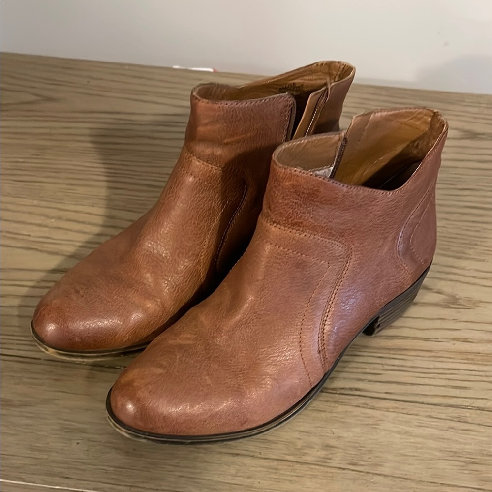 Lucky Brand Brown Leather Ankle Boots with Vintage Charm